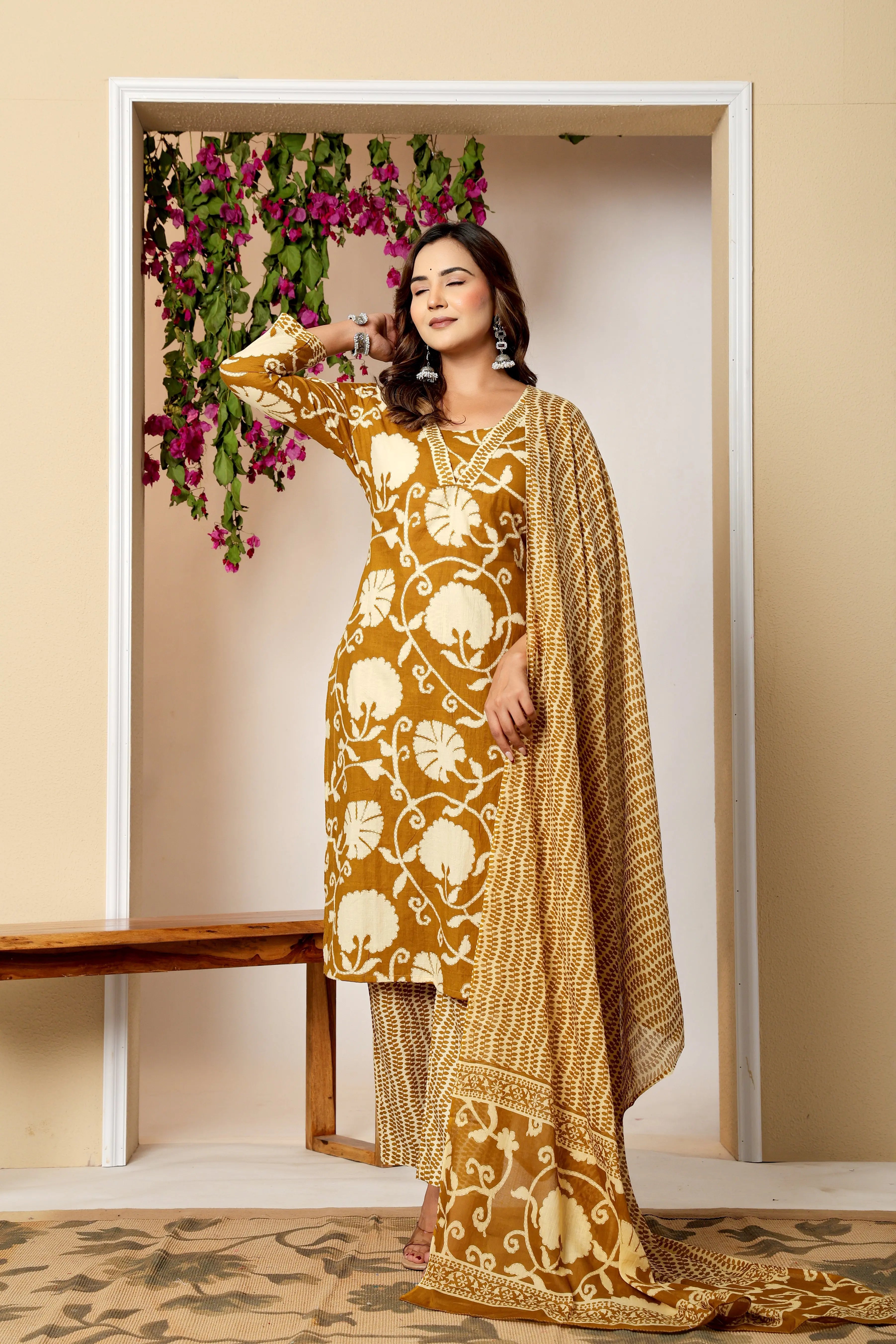 Floral Heritage Cotton 3-Piece Kurta Set The Baisa