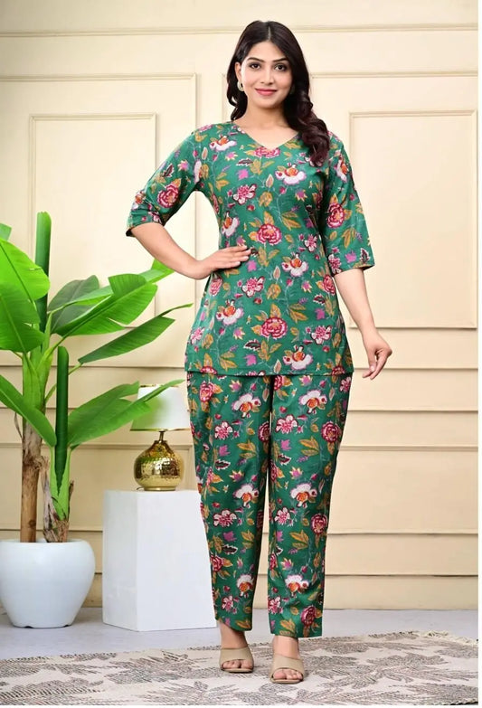 Ruby Diamond-Leaf Print Short Cotton Kurti — The Baisa